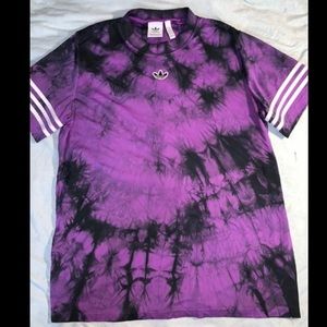 Adidas tee